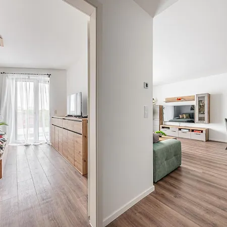 Zenit Sunrise Oasis -garage, Balcony & Smart Tv Lägenhet *