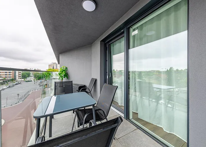 Apartment Zenit Sunrise Oasis -garage, Balcony&smart Tv *