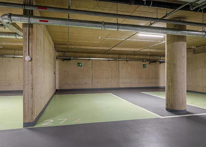 Apartment Zenit Sunrise Oasis -garage, Balcony&smart Tv