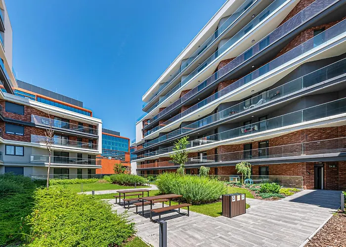 Apartment Zenit Sunrise Oasis -garage, Balcony&smart Tv